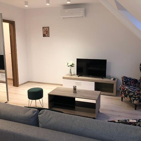 Diamond Apartman Debrecen Bagian luar foto