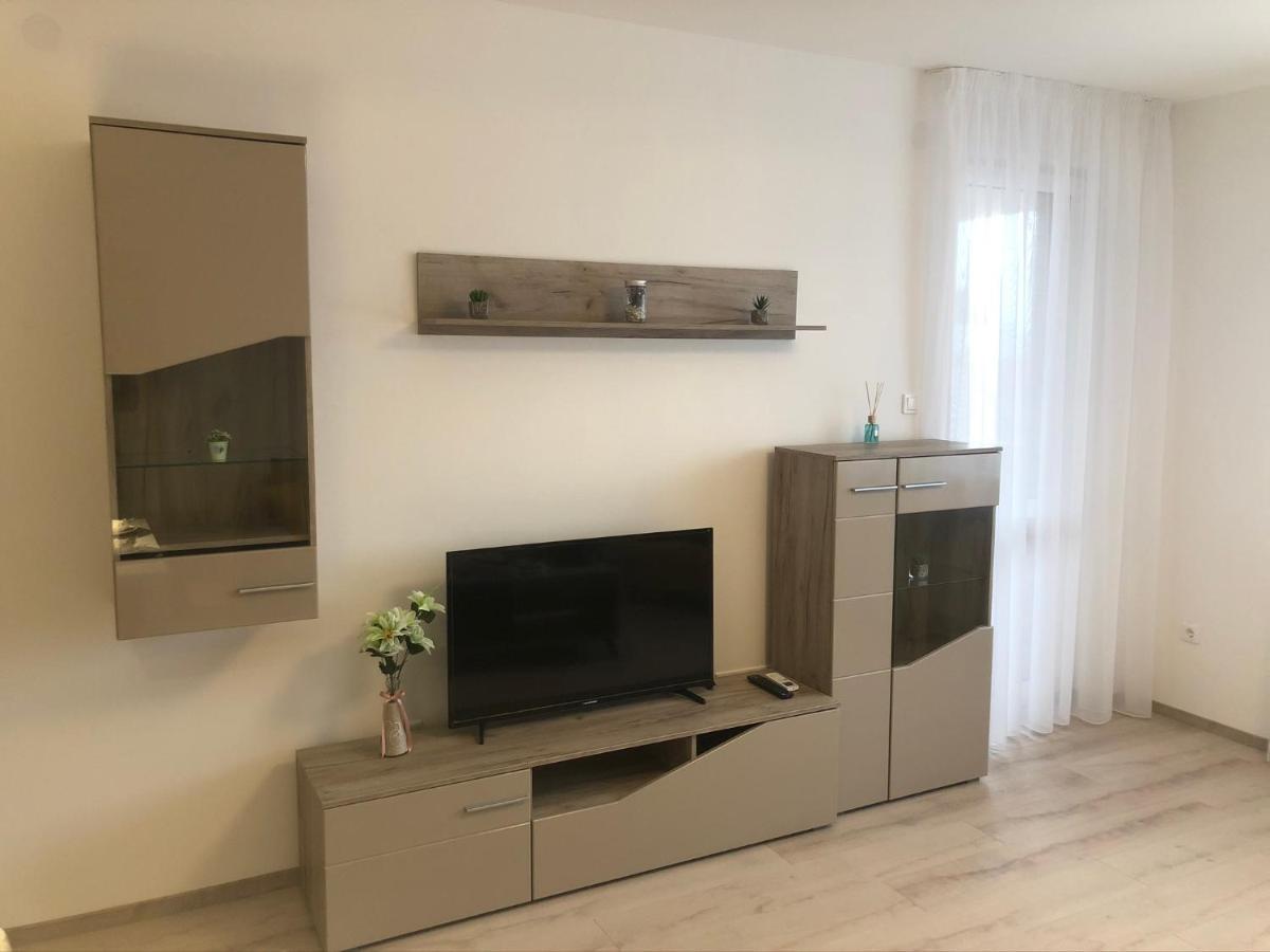 Diamond Apartman Debrecen Bagian luar foto