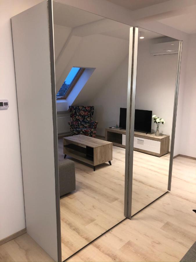 Diamond Apartman Debrecen Bagian luar foto