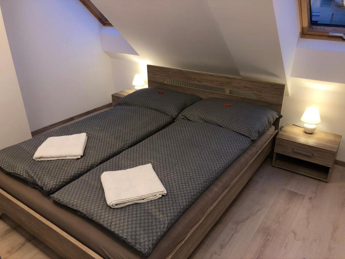 Diamond Apartman Debrecen Bagian luar foto