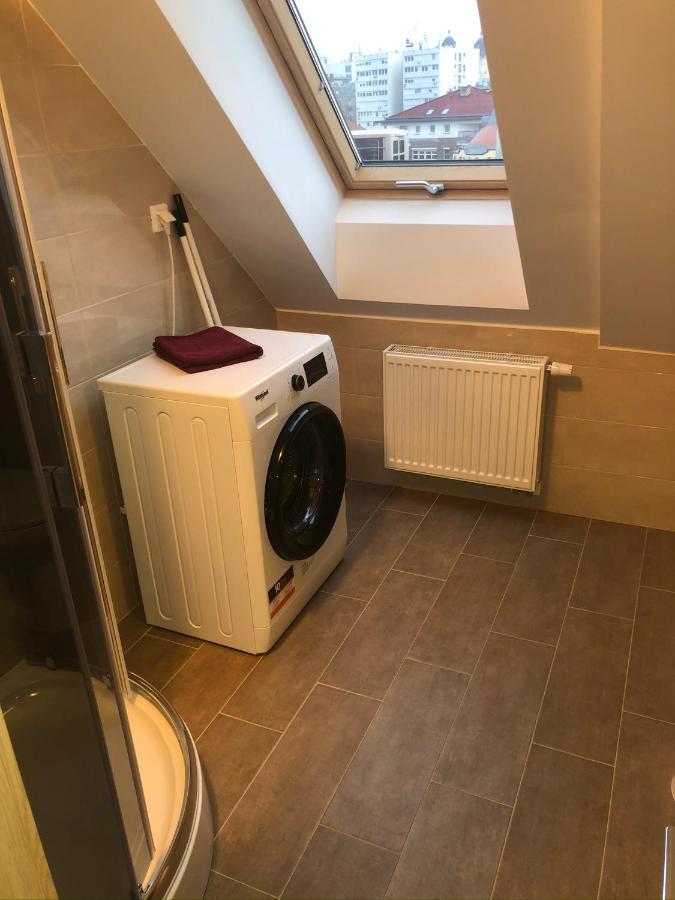 Diamond Apartman Debrecen Bagian luar foto