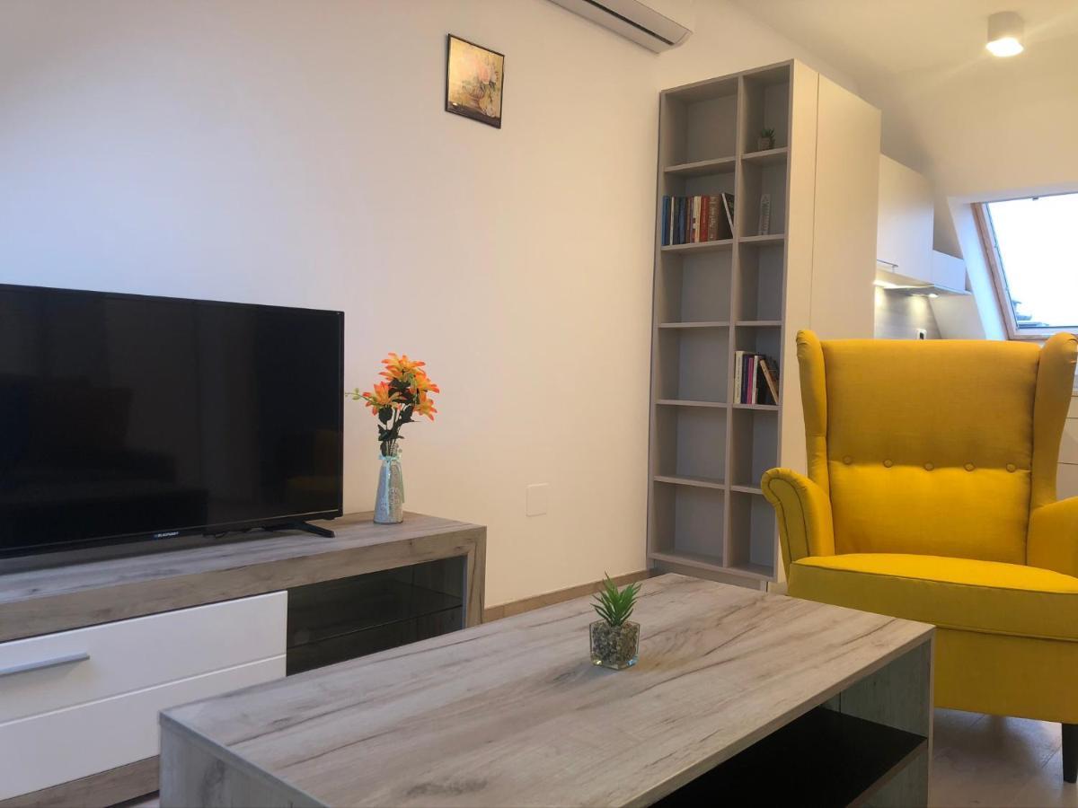 Diamond Apartman Debrecen Bagian luar foto